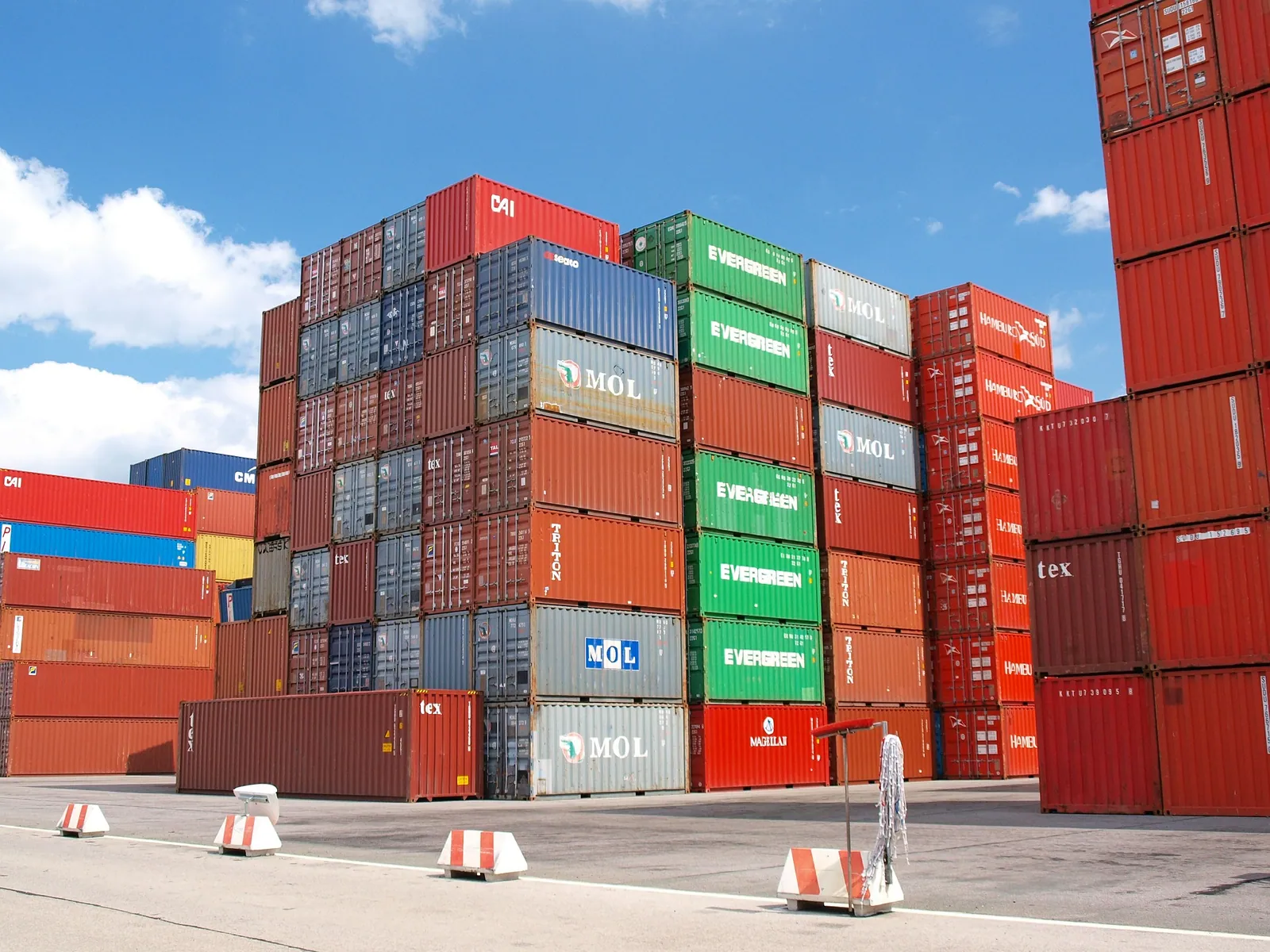 What compensation can you claim against the Chinese suppliers who did not deliver goods?