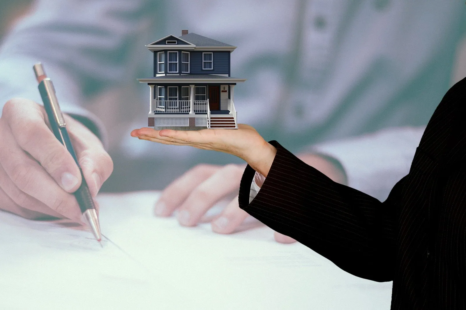 How to inherit a property in China？