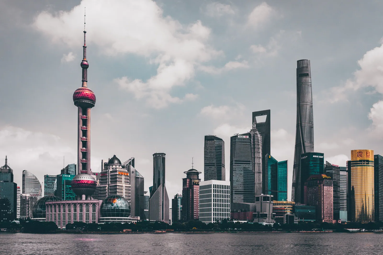 Invest in China (2): Choose Your Business Vehicle