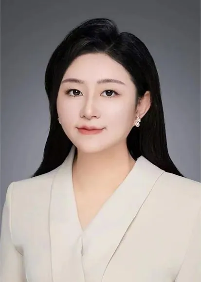 Chinese Lawyer Alice Yu