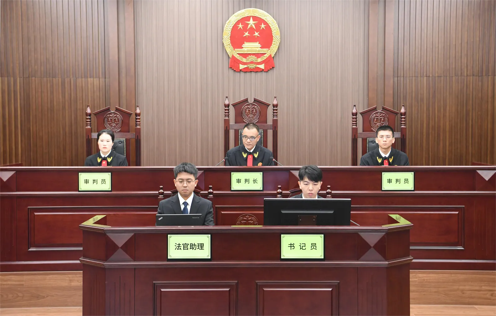 How to Entrust a Chinese Lawyer to Represent a Litigation Case When Abroad?