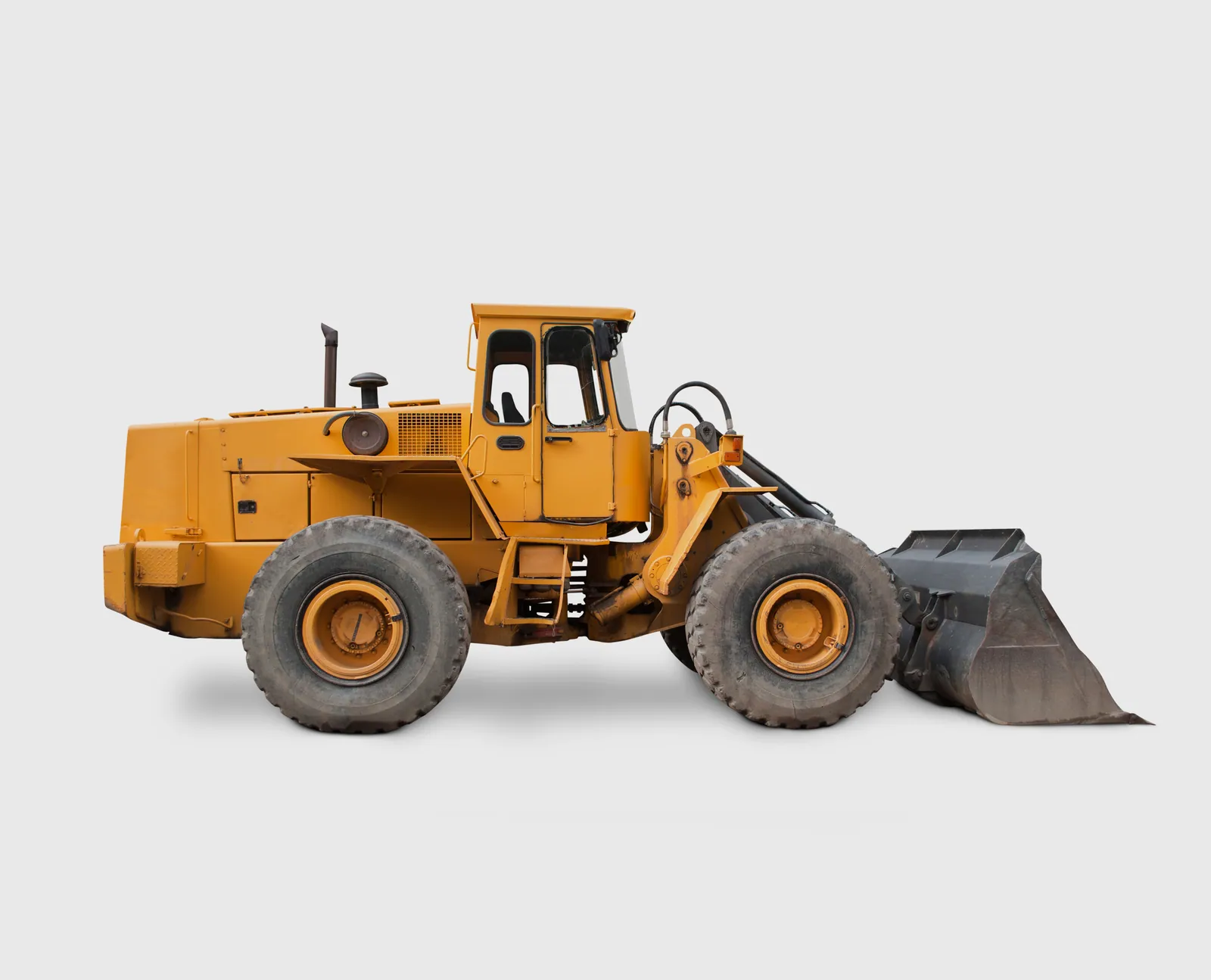 What are the Common Scams for Purchasing Second - hand Excavators in China?